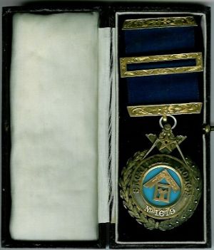 Past Master's jewel from Sackville Lodge No. 1619.jpg