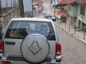 Sarajewo-FM-Auto.jpg